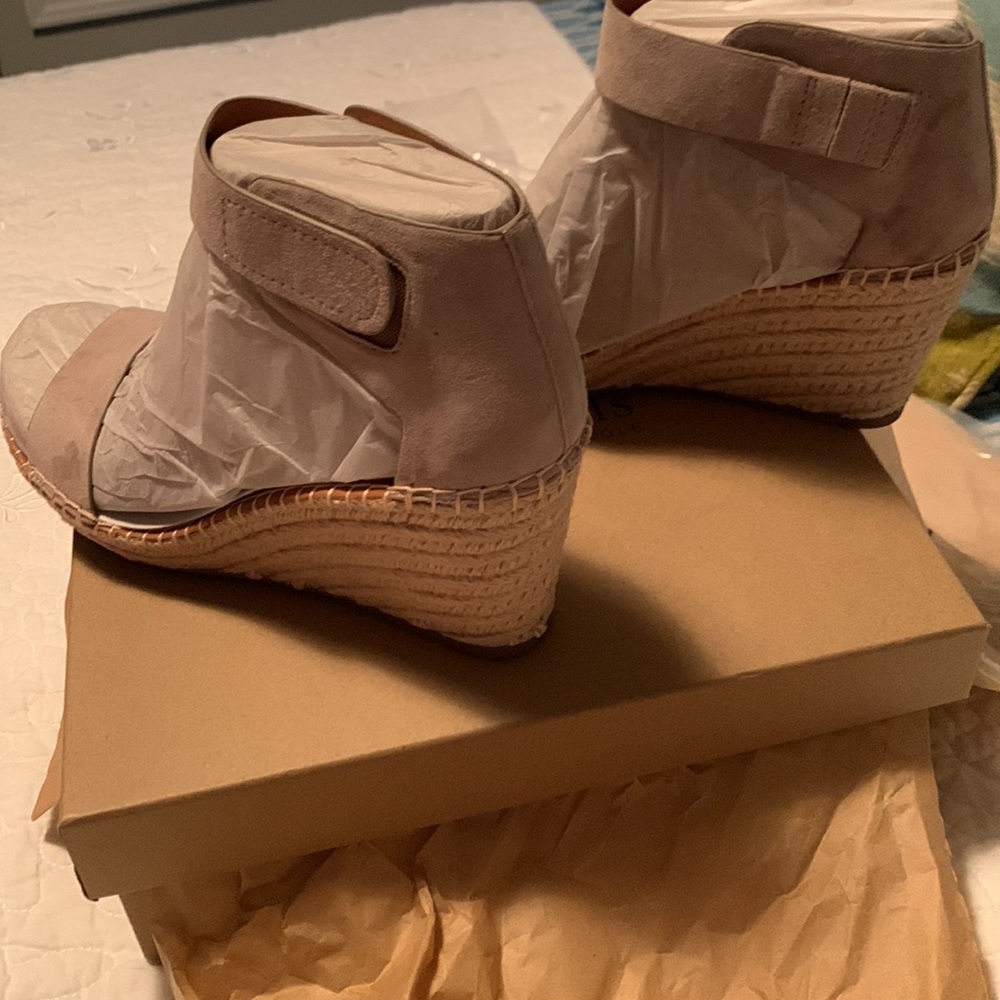 Gentle Souls Womens Shoes